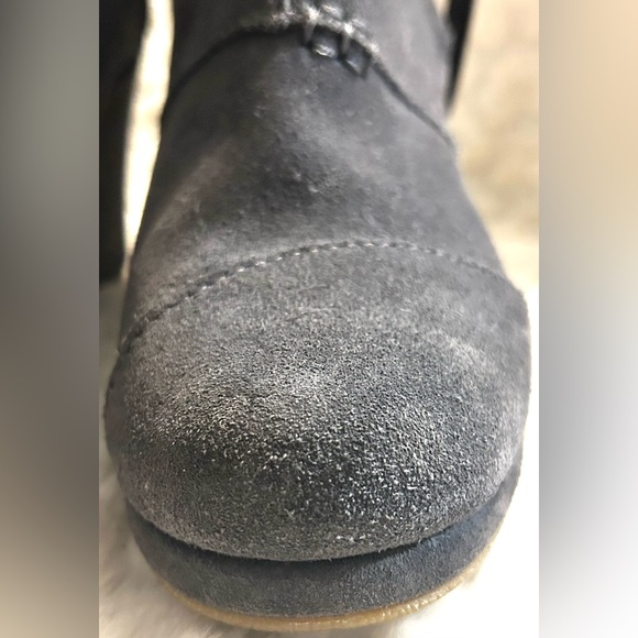 TOMS Gray Desert Wedge Suede zipper ankle boots women’s size 7. - Picture 6 of 12